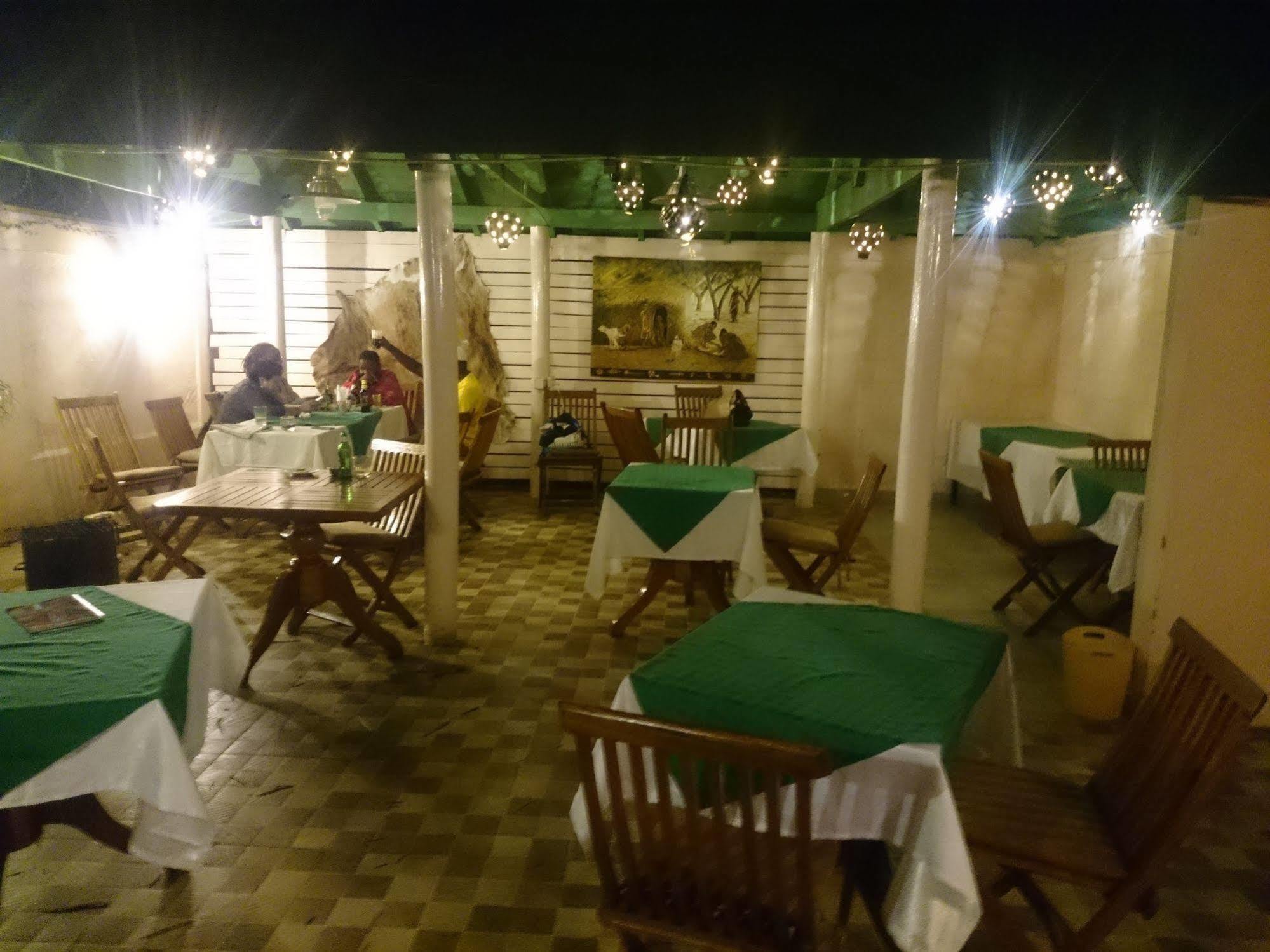 Hotel Riverview Westlands Nairobi Exterior photo